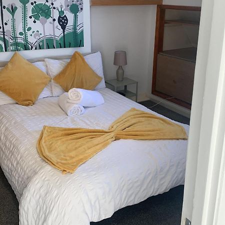 Wandsworth, South London Deluxe King Room 4 エクステリア 写真
