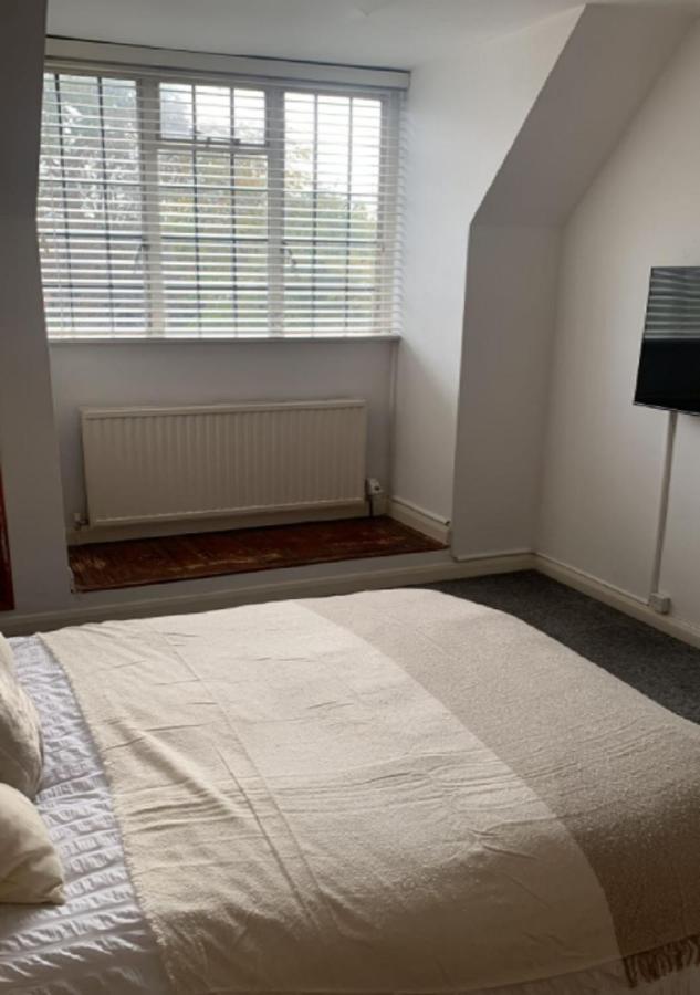Wandsworth, South London Deluxe King Room 4 エクステリア 写真